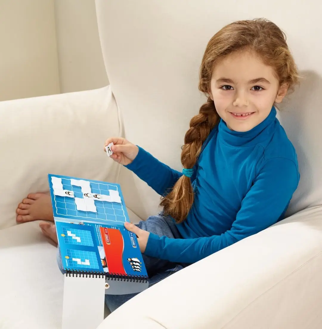 SmartGames Penguins Parade SGT 260 Magnetisch Reisspel - 48 Opdrachten
