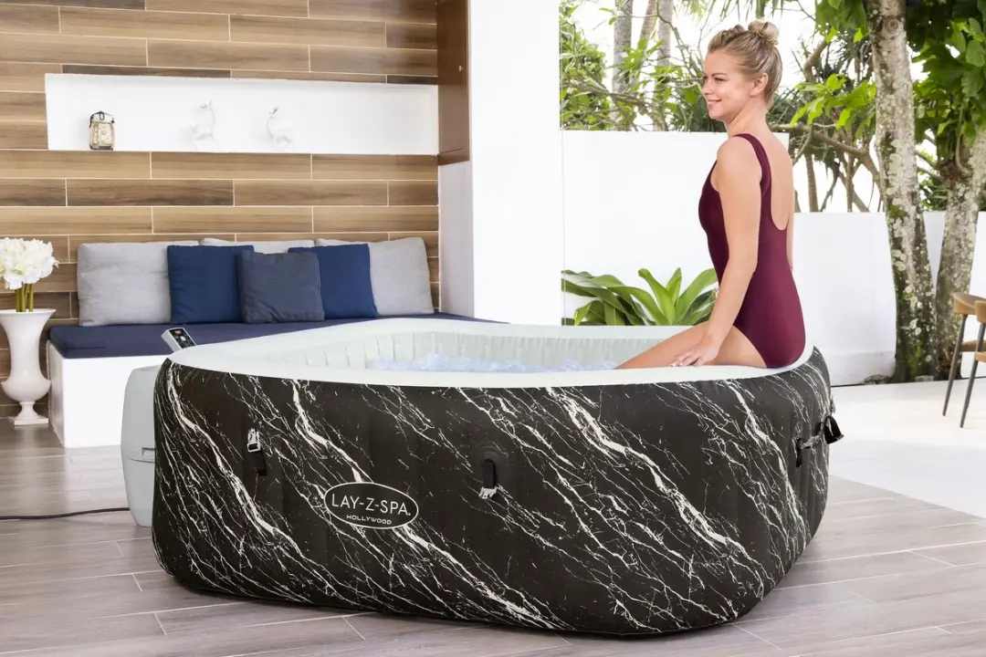 Bestway Lay-Z Spa Hollywood Airjet 6 persoons - 140 Jets - 180cm