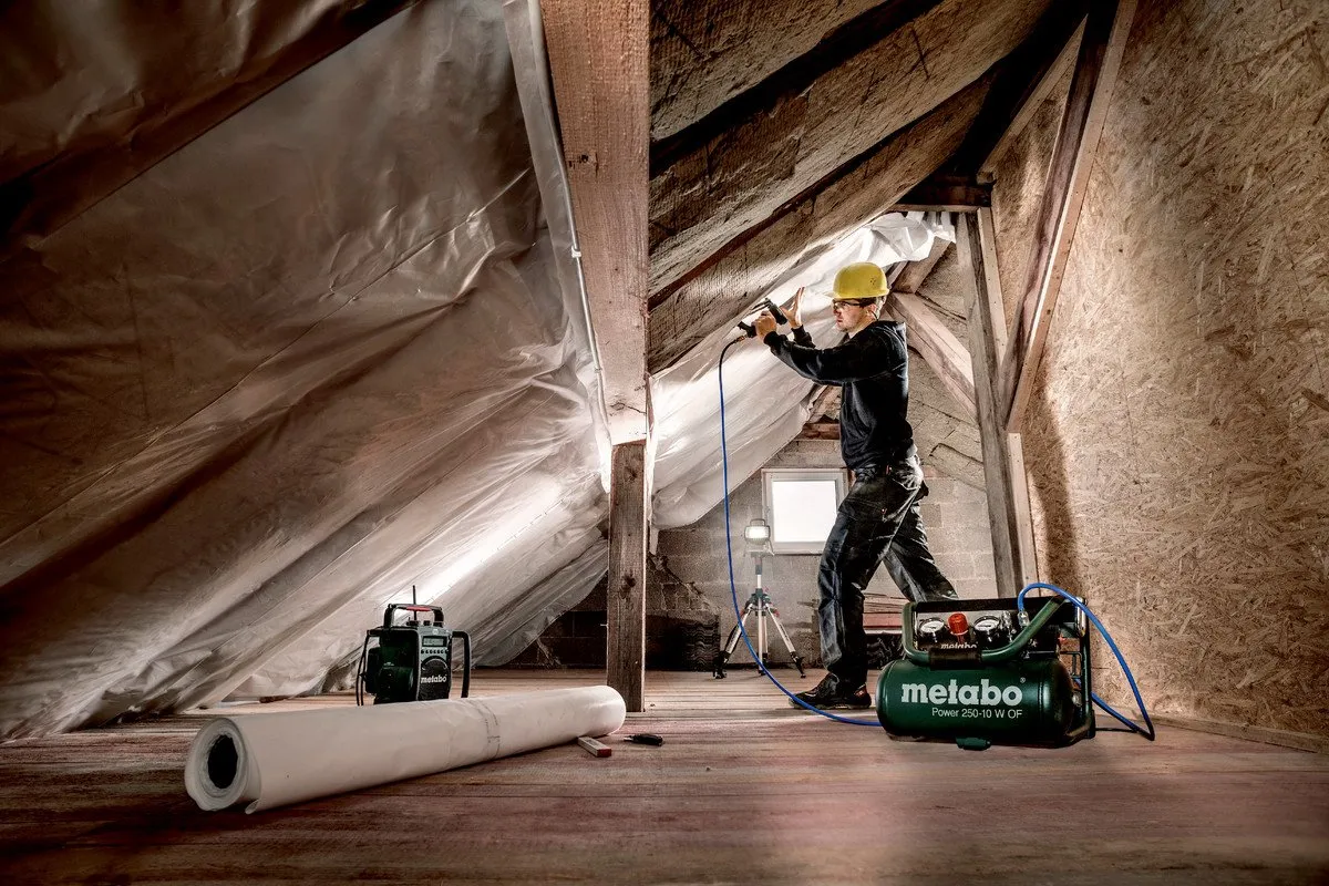 Metabo Power 250-10 W OF Compressor 1500W - 10L