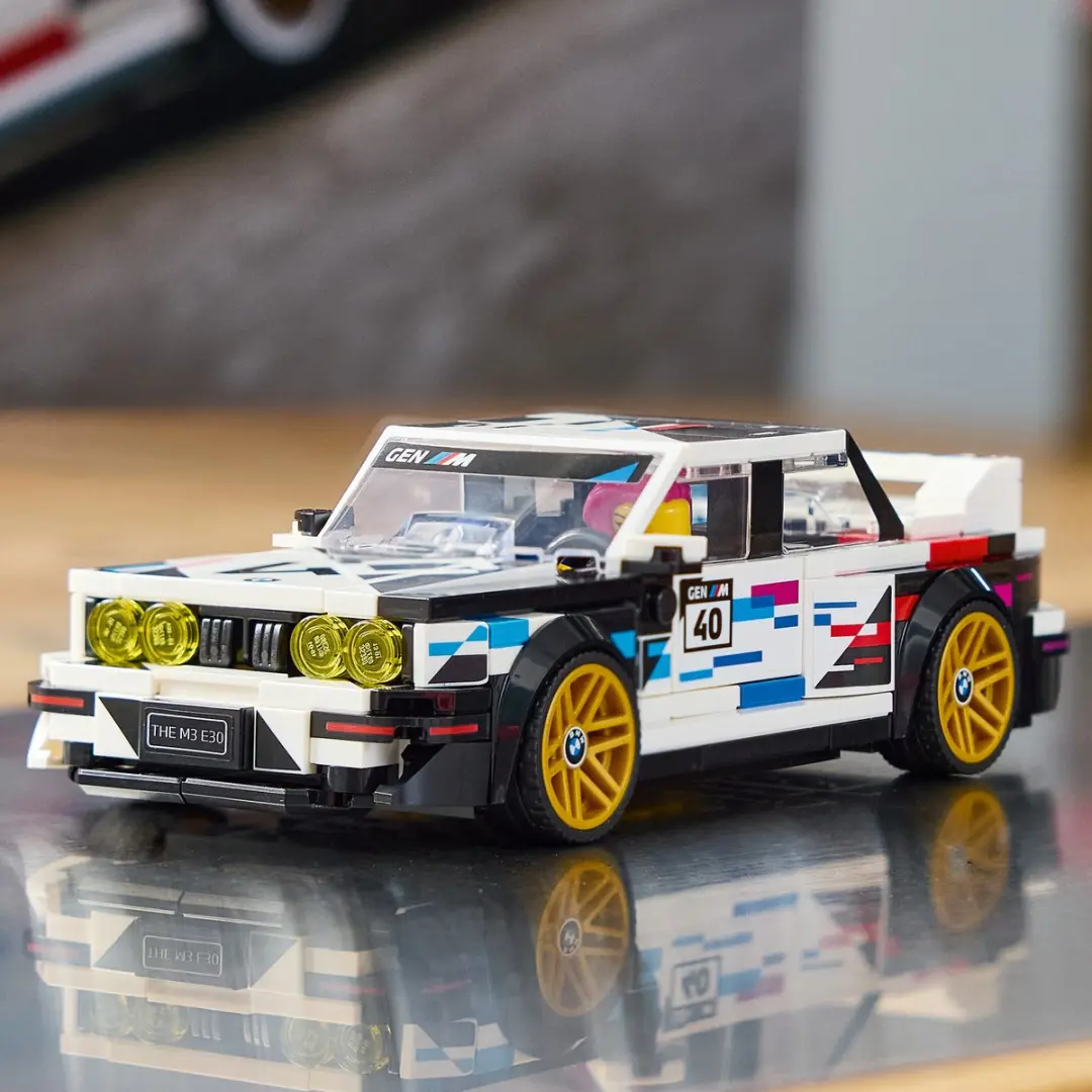 LEGO Speed Champions BMW M3 E30 Bouwpakket 358 Stuks - Multicolor