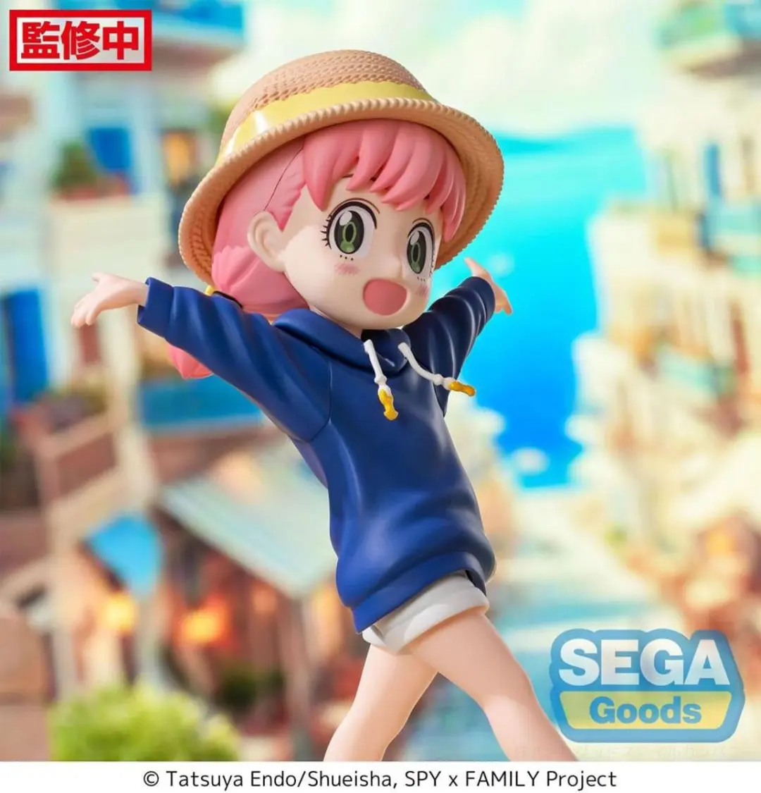 Sega Spy x Family Anya Forger Luminasta Resort Figure