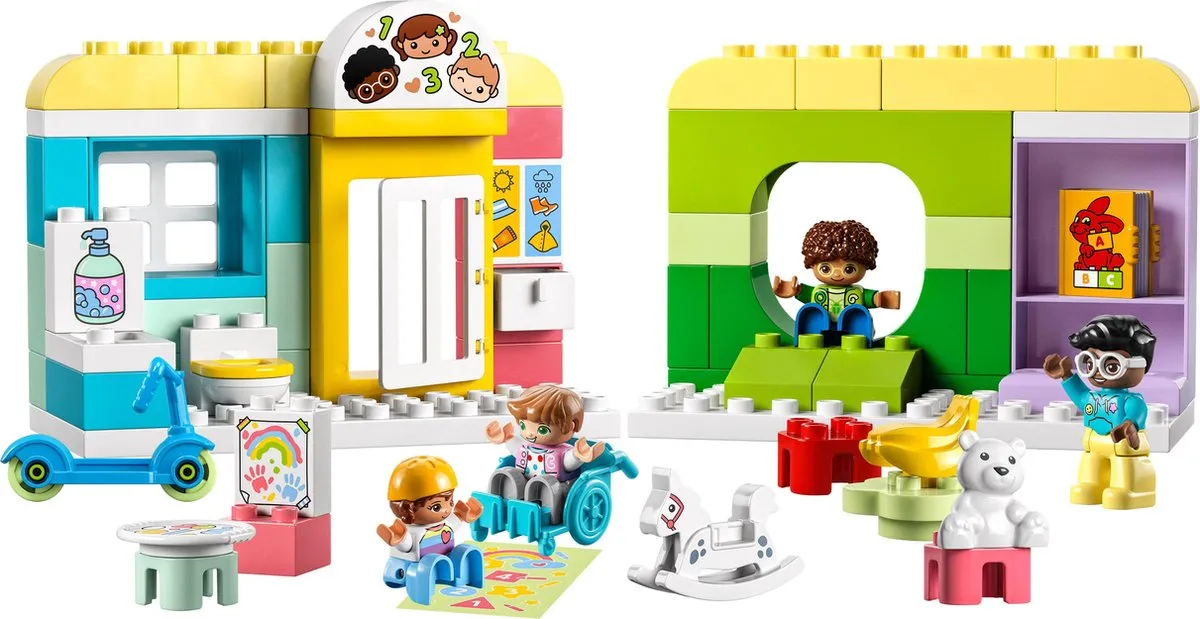 LEGO DUPLO 10992 Dagverblijf - 67 Stukken - 4 Figuren