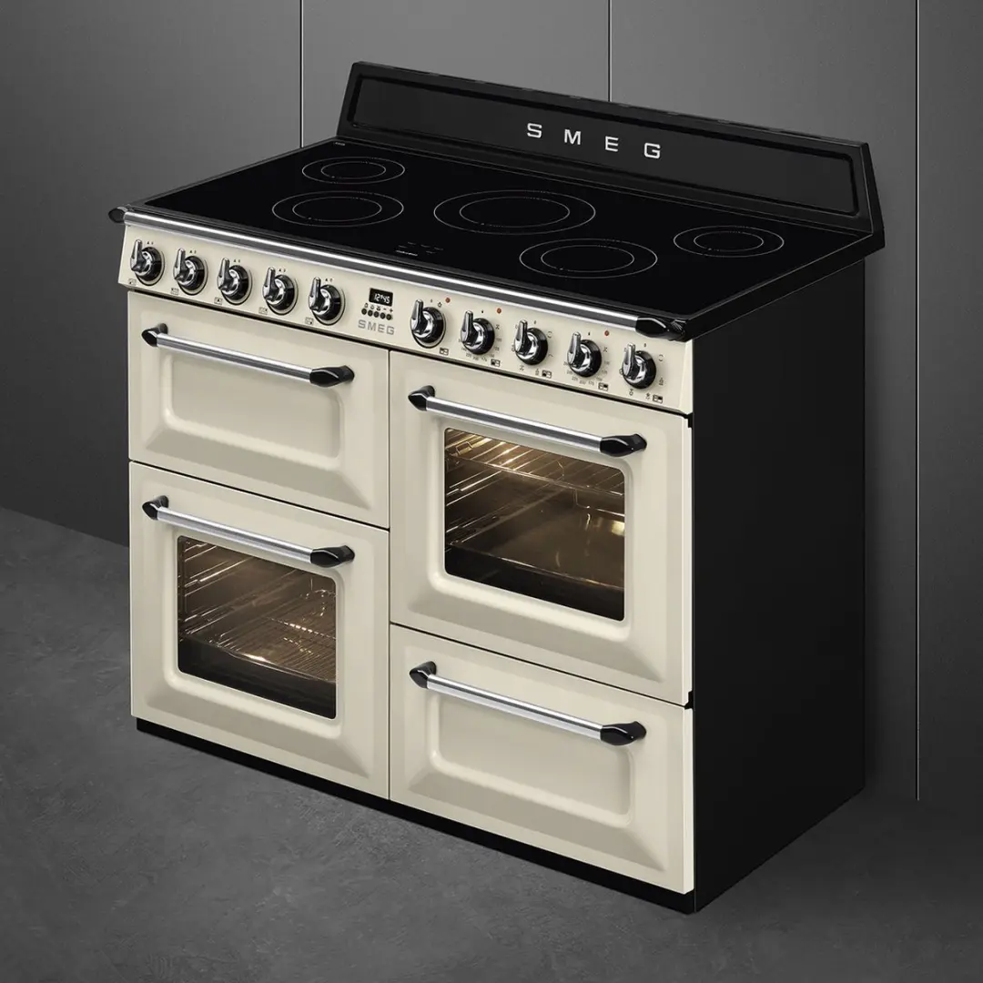 Smeg TR4110IP2 Inductiefornuis 110cm - 3 Ovens - 5 Kookzones - Crème