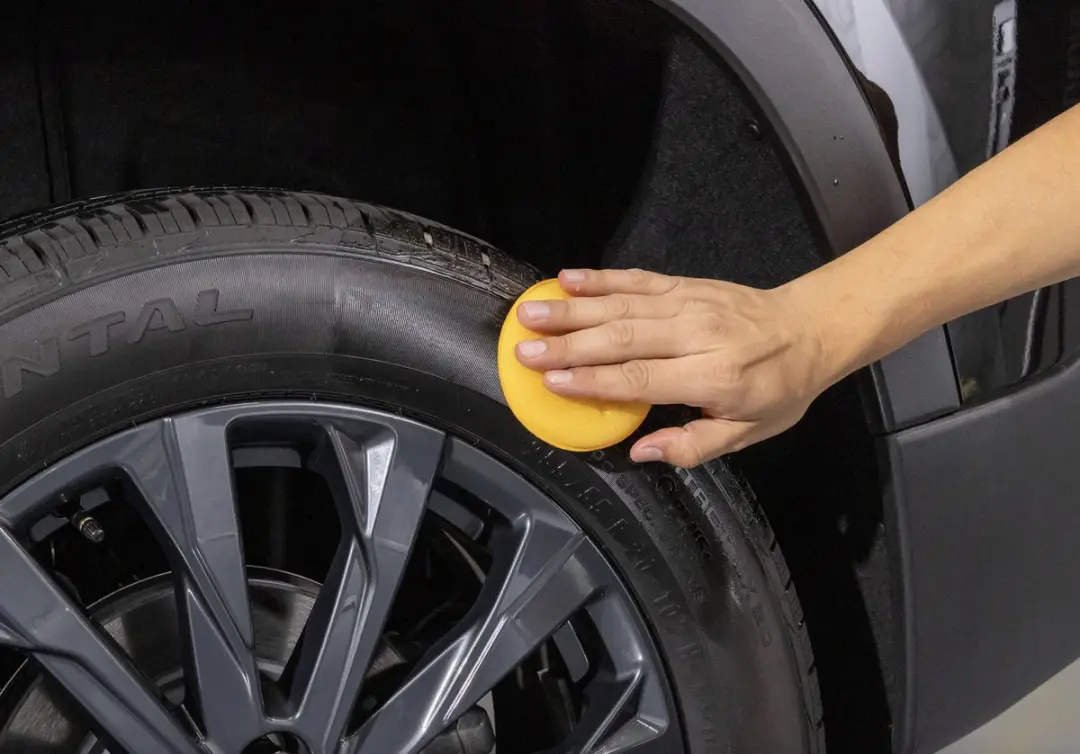 Meguiars Hot Shine Tire Spray G12024 - 710ml
