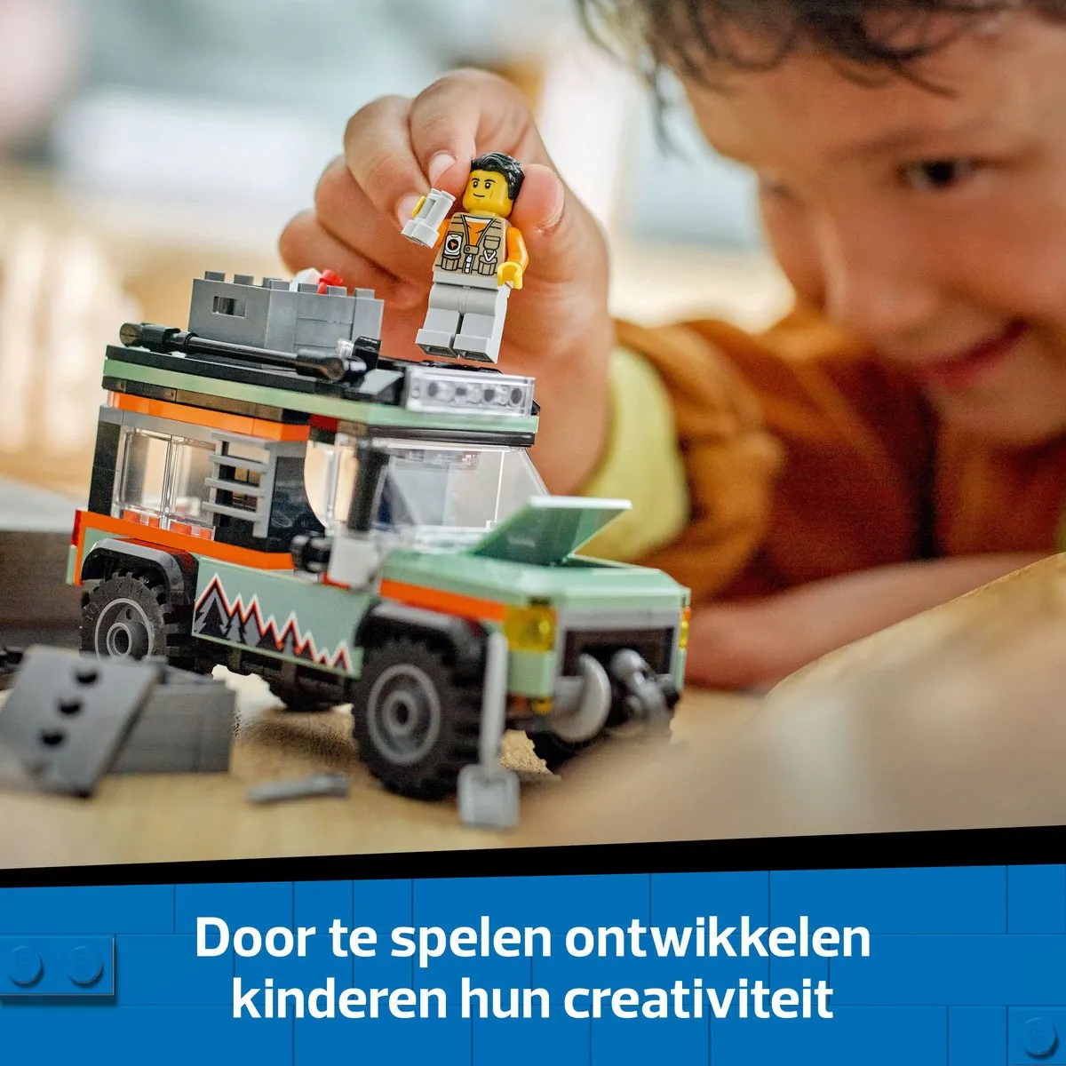 LEGO City 4x4 Terreinwagen 60447 - 221 Stukken