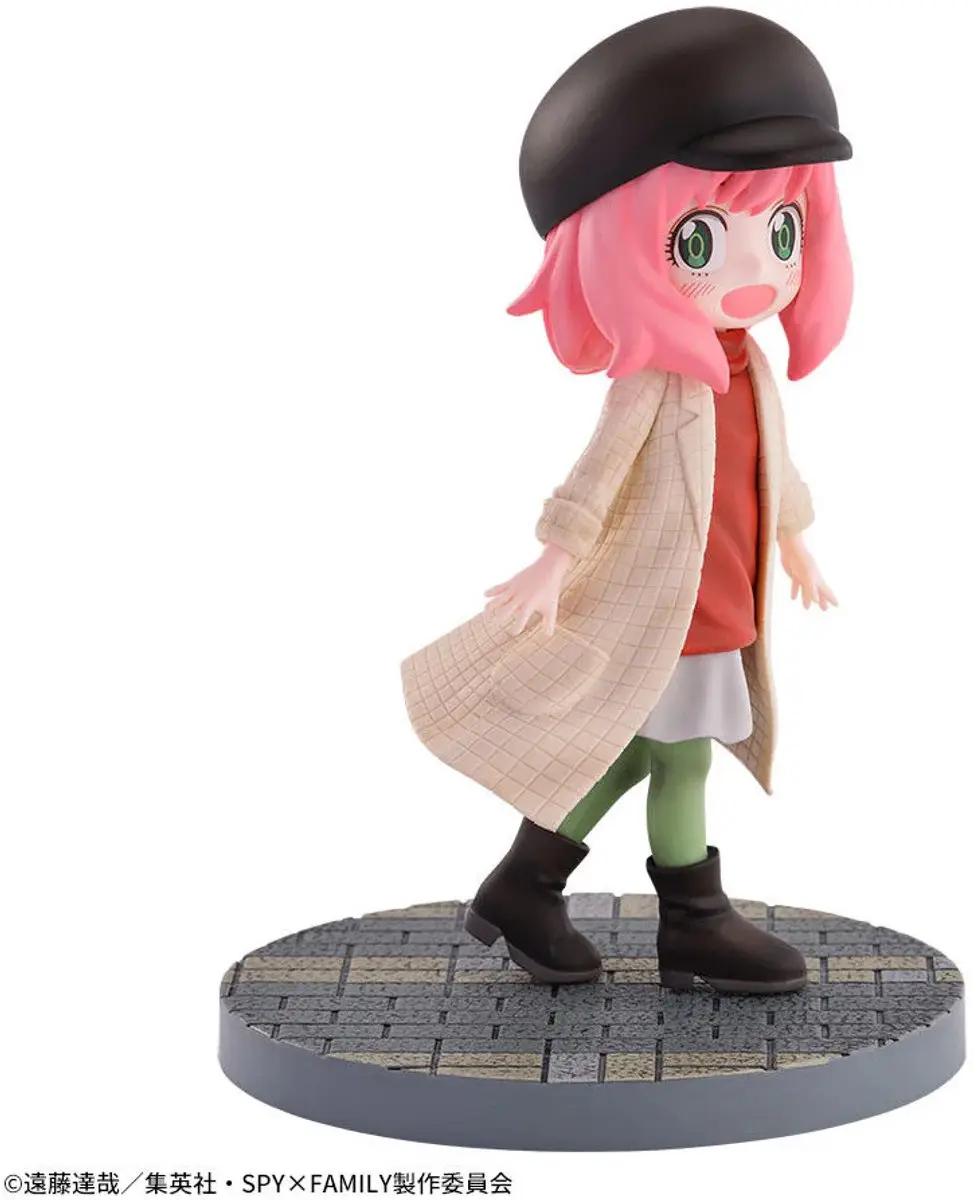 Sega Spy x Family Anya Forger Luminasta Figure