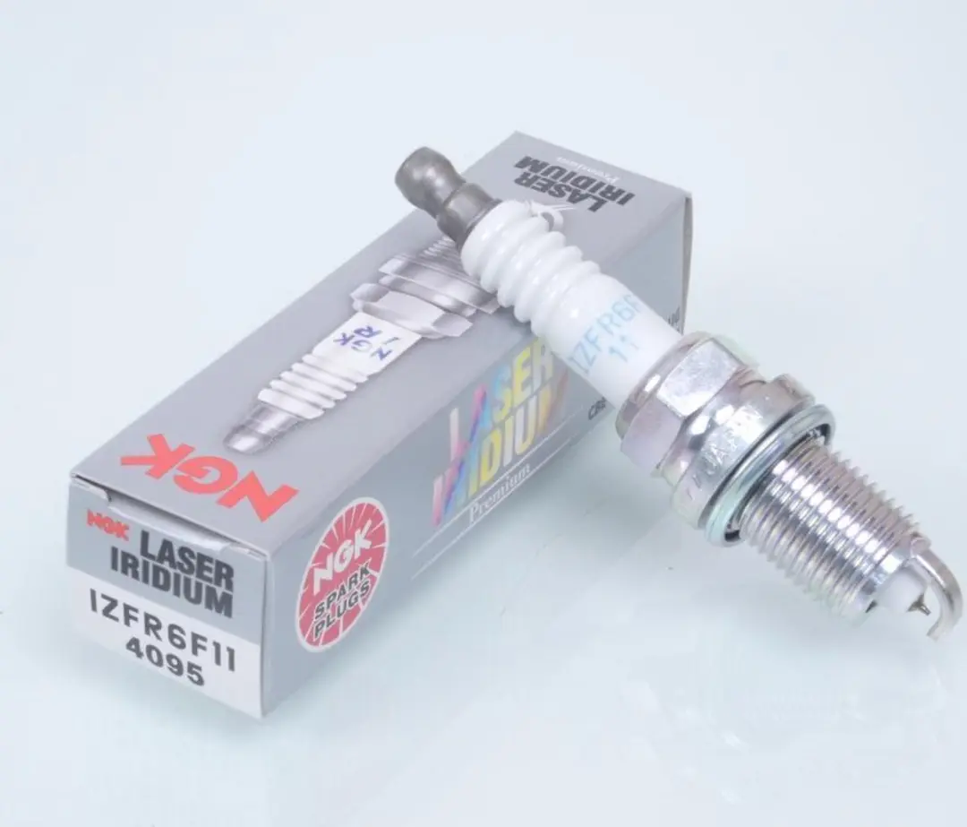 NGK Bougie IZFR6F11 - Zilver