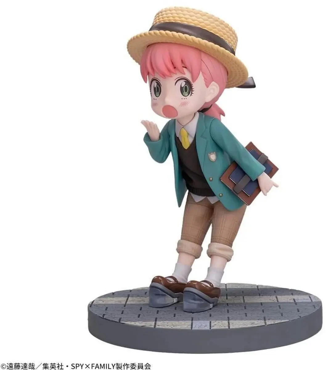 Sega Spy x Family Anya Forger Luminasta Figure