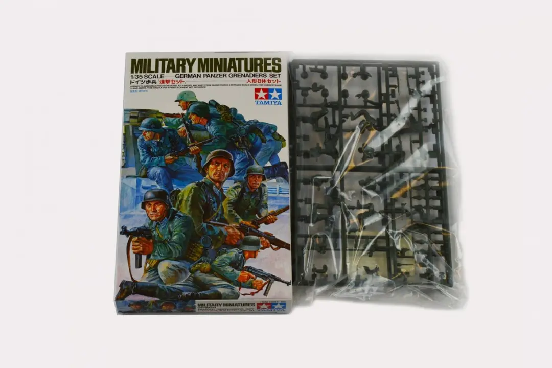 Tamiya 35061 WWII Figuren Set Duitse Tankgrenadiers - 1:35 - 8-delig