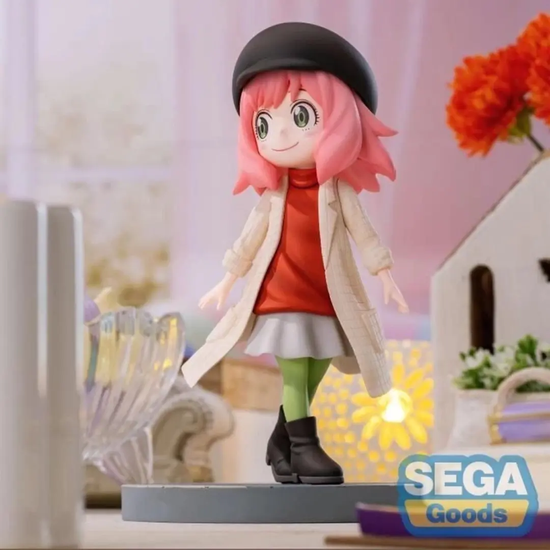 Sega Spy x Family Anya Forger Luminasta Figure