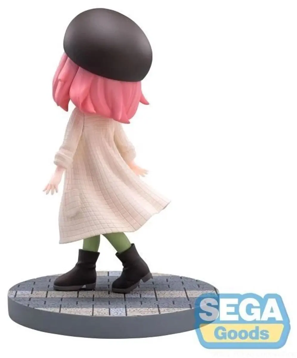Sega Spy x Family Anya Forger Luminasta Figure