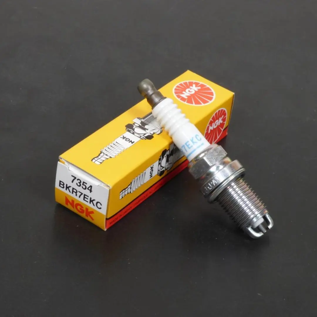 NGK Bougie BKR7EKC - BMW 1150 R GS 2003-2006 - Wit
