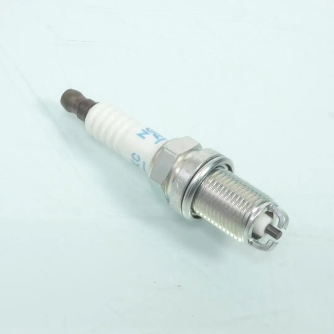 NGK Bougie BKR7EKC - BMW 1150 R/RT ABS 2001-2005 - Wit