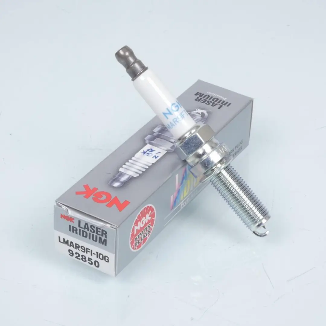 NGK LMAR9FI-10G Bougie - Zilver