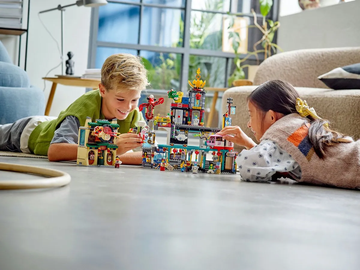 LEGO Monkie Kid De Lantaarnstad 80036 - 2187 Stukken - afbeelding 3 van 6
