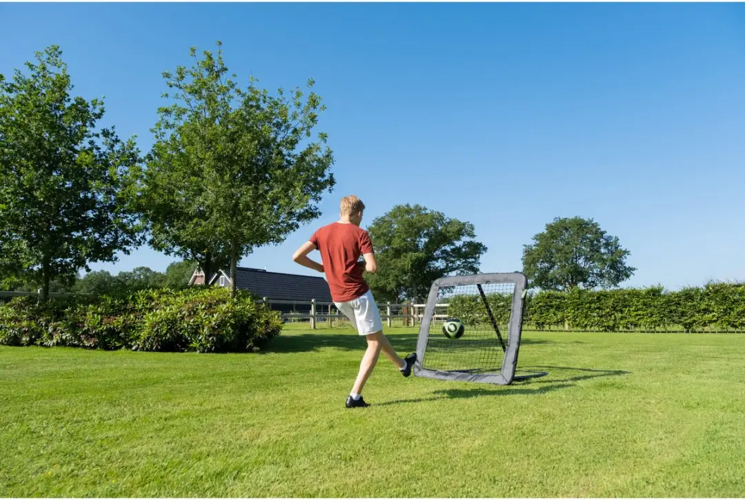 EXIT Kickback Multisport Rebounder M 84x84cm