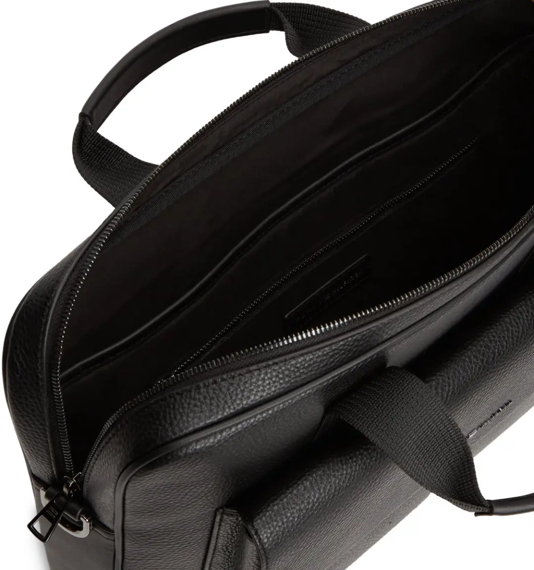 Tommy Hilfiger Central Laptoptas 38.5cm - 15 inch - Zwart