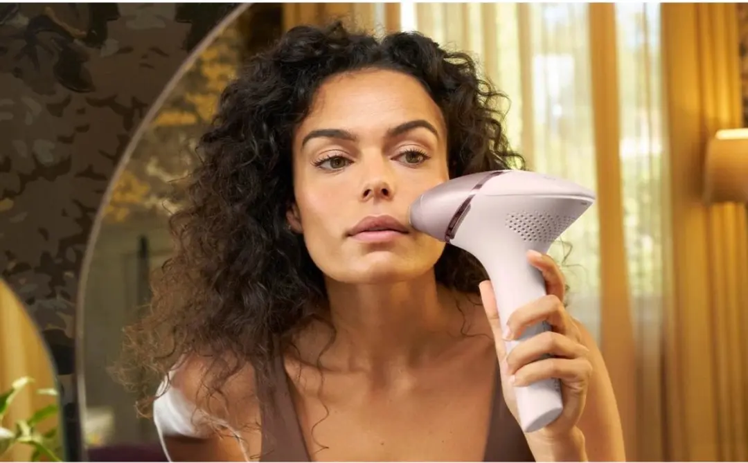 Philips Lumea Series 9900 BRI976/00 IPL Ontharingsapparaat - Roze
