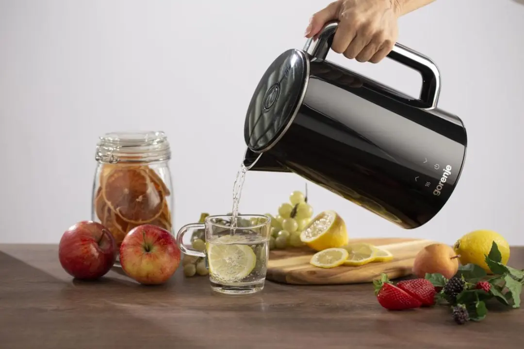 Gorenje K17DWD Waterkoker 1,7L 2200W - Zwart