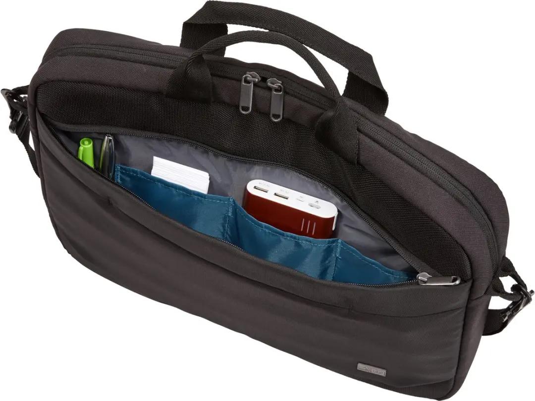 Case Logic Advantage 3204204 Laptopschoudertas 17 inch - Zwart