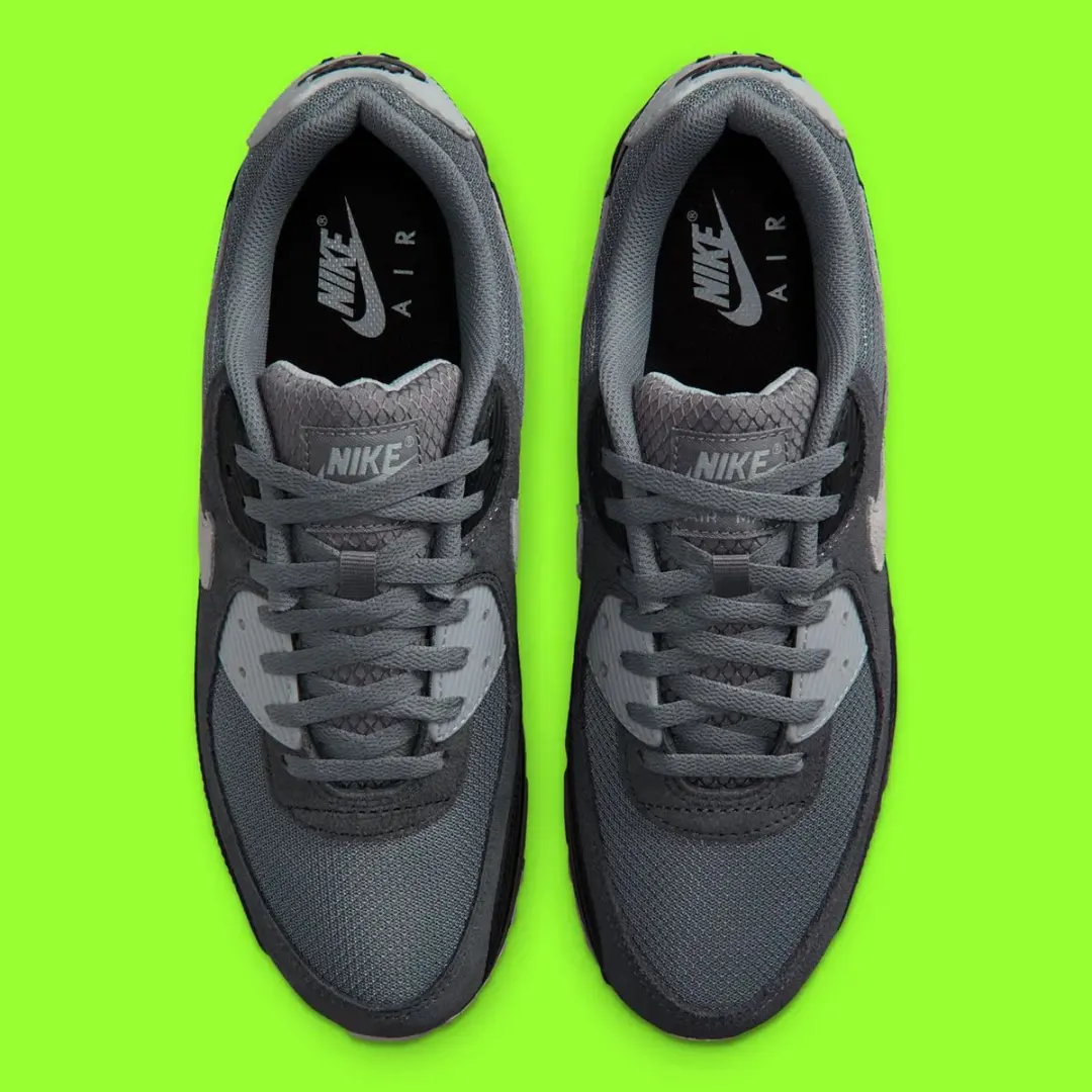 Nike Sneakers DM0029-020 - Donkerblauw/Geel - Maat 40.5