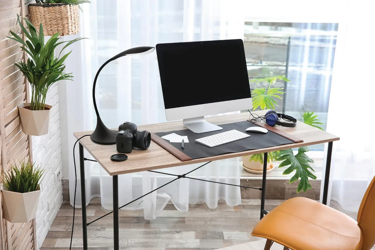 Eglo Dambera LED Tafellamp - Zwart