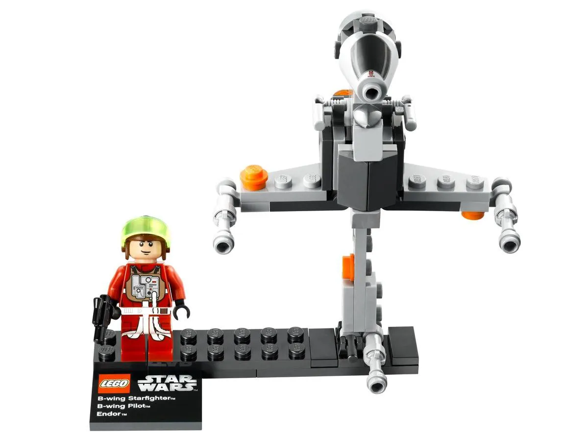 LEGO Star Wars B-Wing 75010 - 83 Stukken