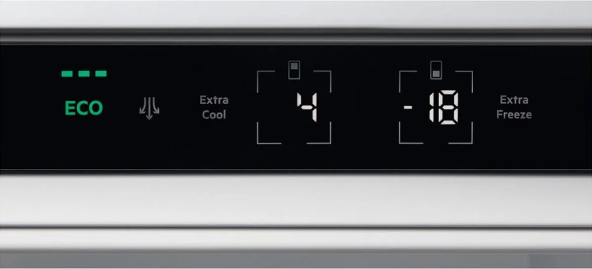 AEG OSC7G181ES Inbouwkoelvriescombinatie 256L - No Frost - Wit