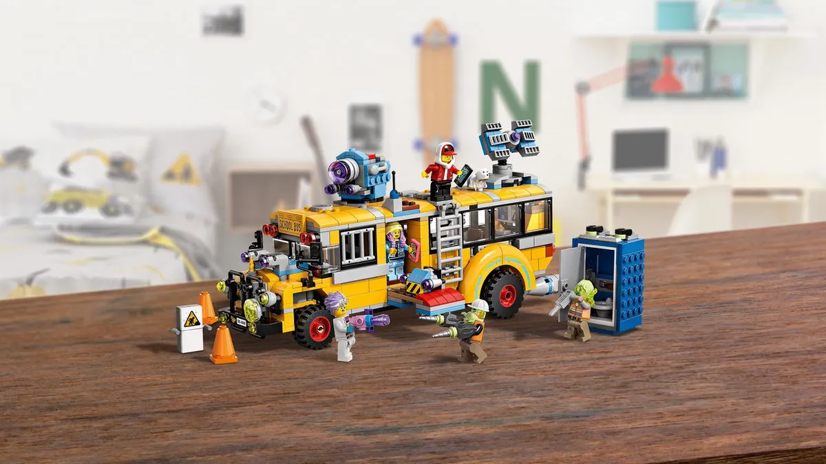 LEGO Hidden Side Paranormale Interceptiebus 3000 70423 - 689 Stukken