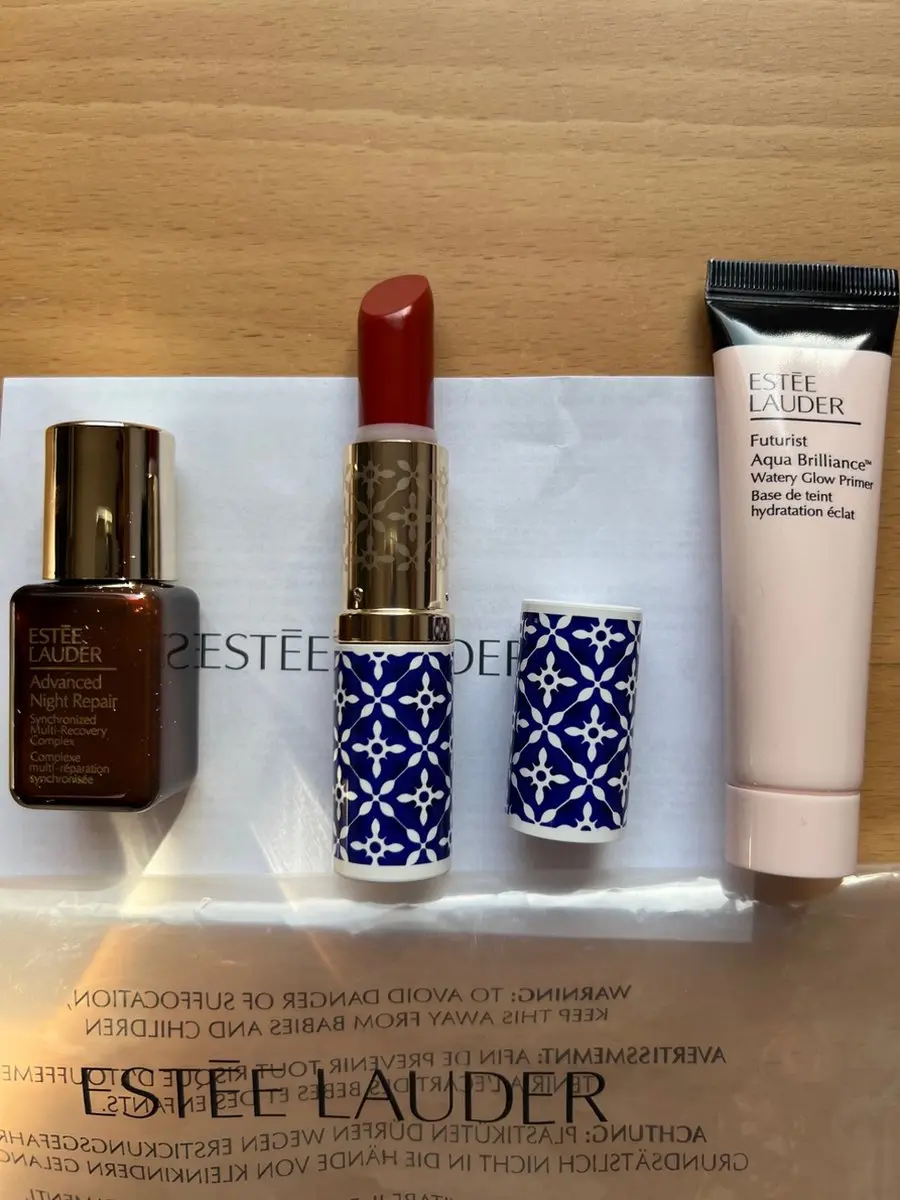 Estée Lauder Watery Glow Primer & Lipstick & Night Serum - 3 Stuks