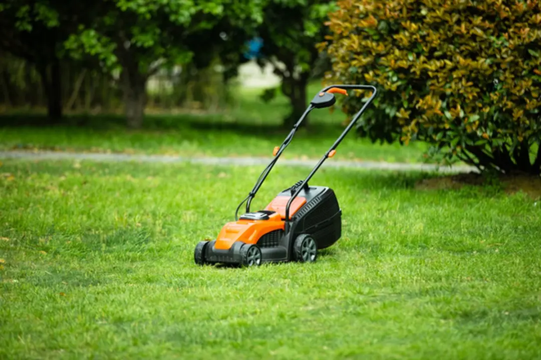 Yard Force LM C32A Loopmaaier 20V - 30L