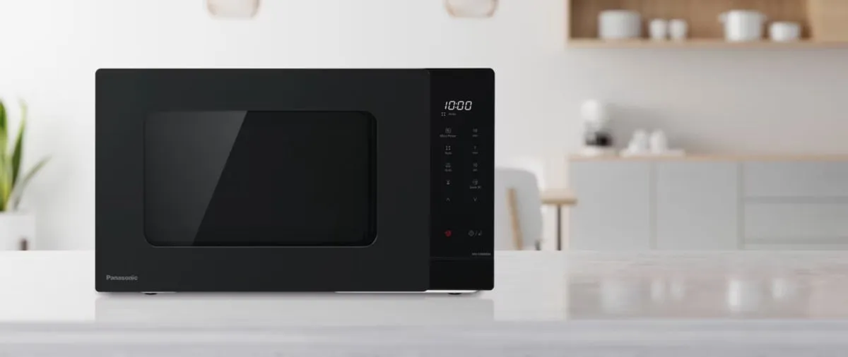 Panasonic NN-E48NB Microgolfoven 900W - Zwart