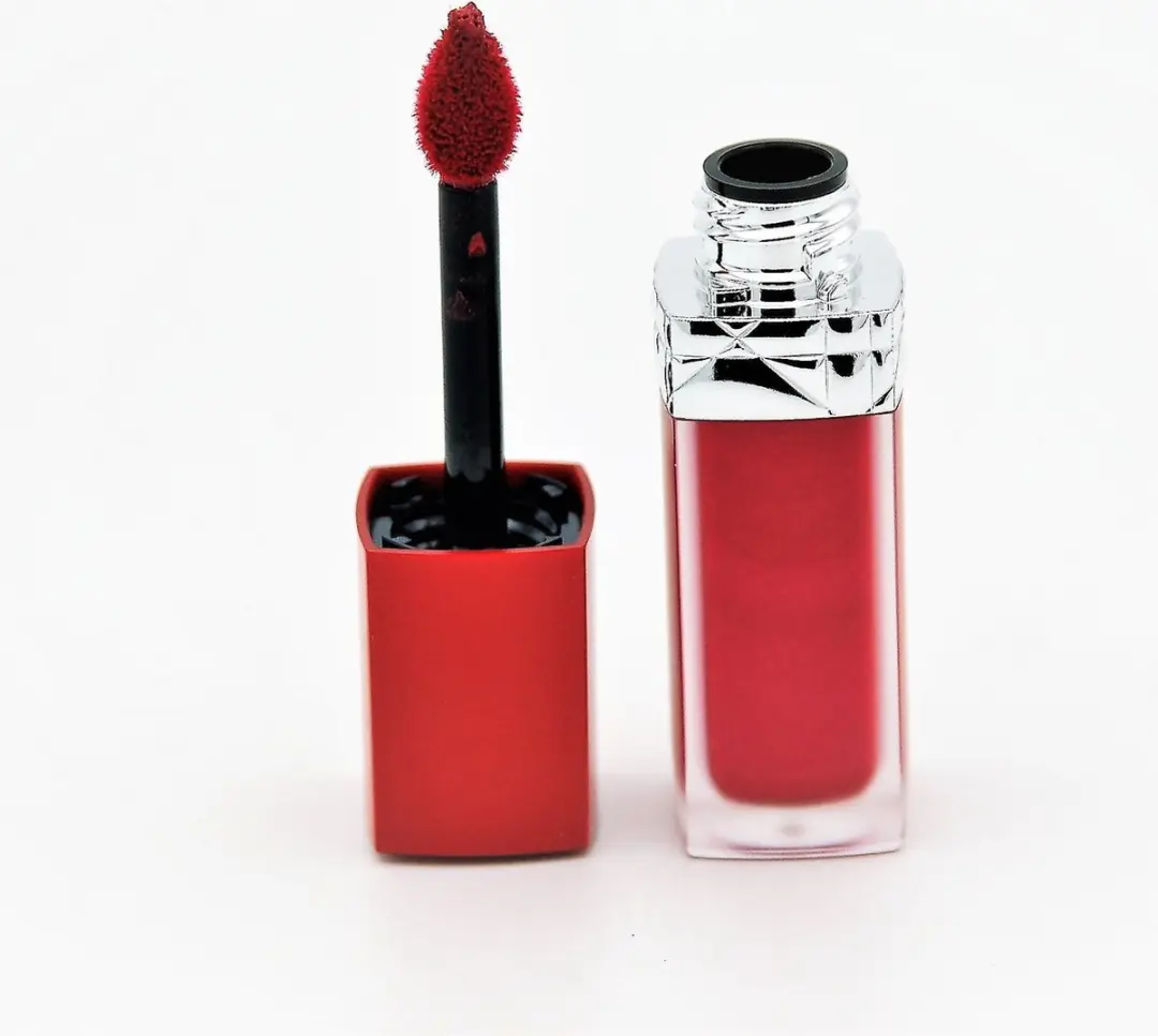 Dior Ultra Care Liquid Lipstick 760 Diorette
