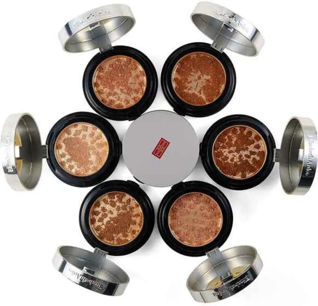 Elizabeth Arden Vloeibare Foundation #2