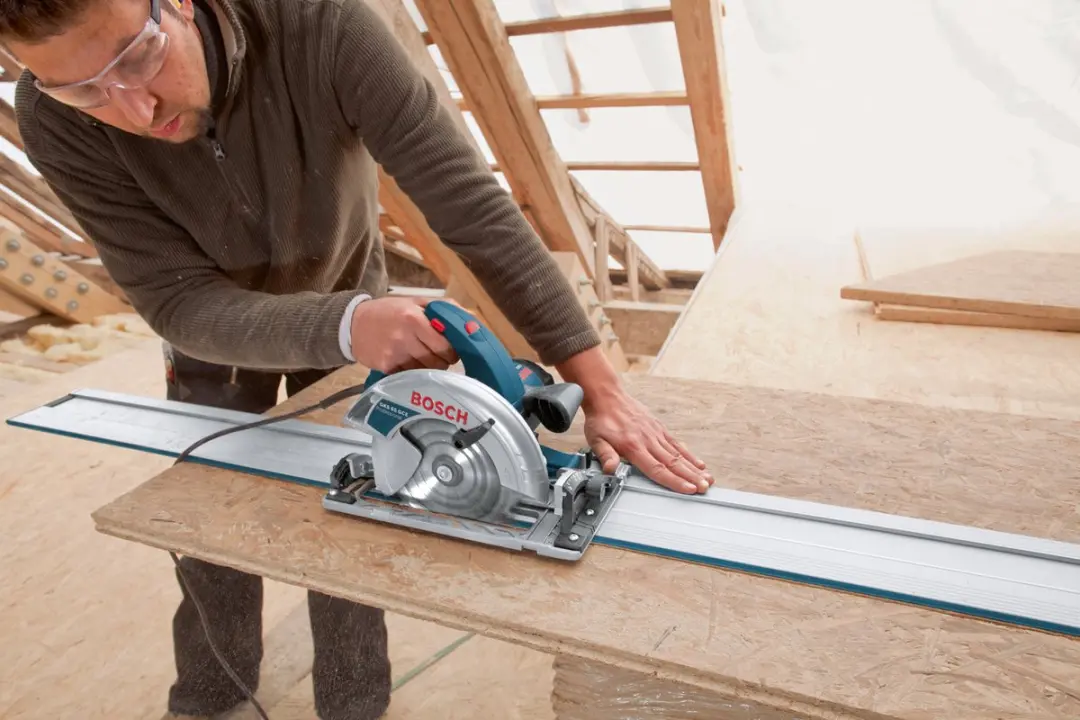 Bosch Professional GKS 65 GCE Handcirkelzaag 1800W - 65mm Zaagdiepte