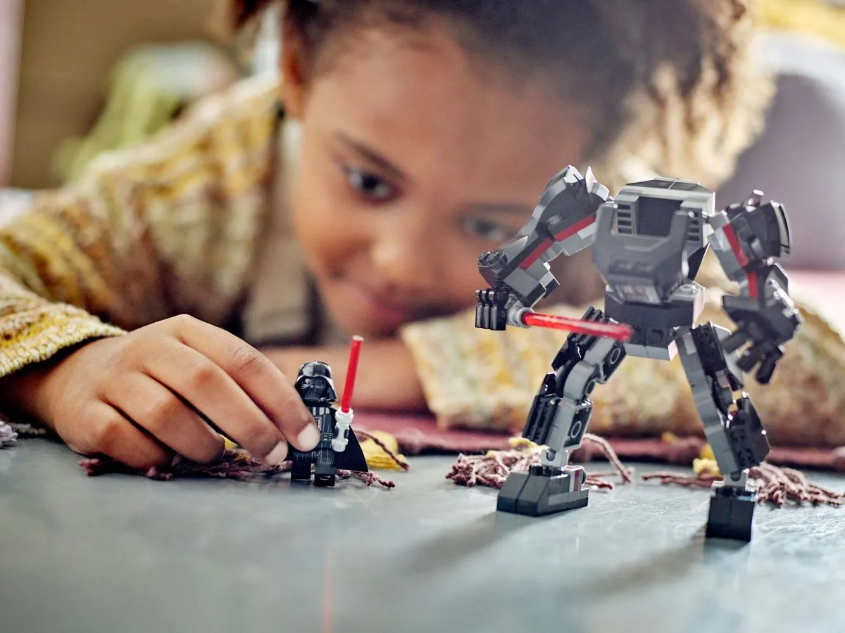 LEGO Star Wars Darth Vader Mecha 75368 - 139 Stukken - afbeelding 2 van 6