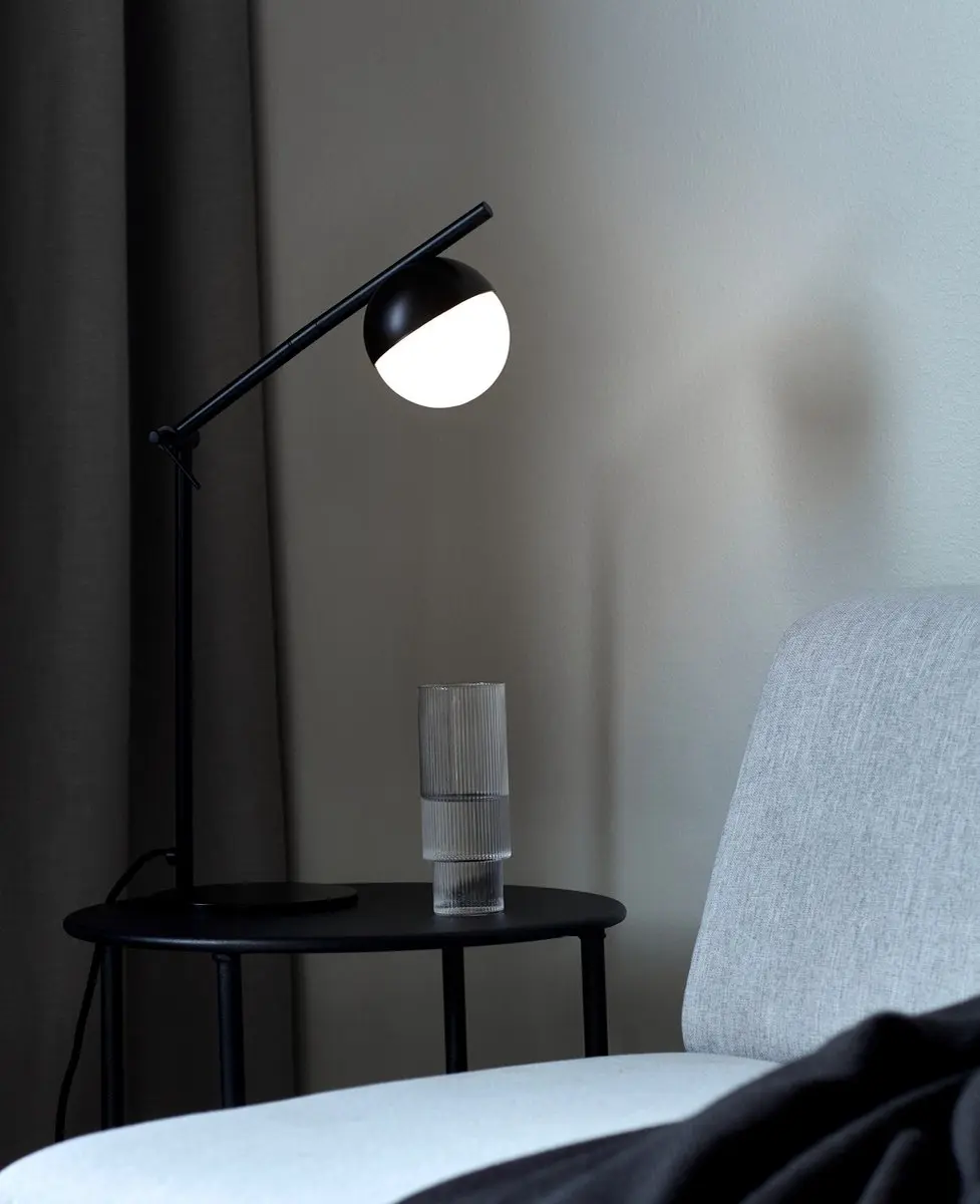 Nordlux Contina Tafellamp - G9 - Ø10cm - Opaalglas - Zwart