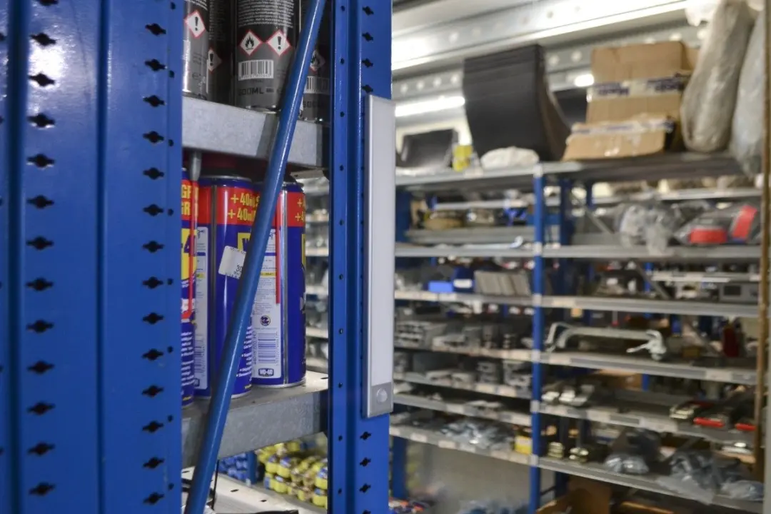 AL-Ko LED Binnenverlichting Accu Bewegingsensor Zilver/Wit