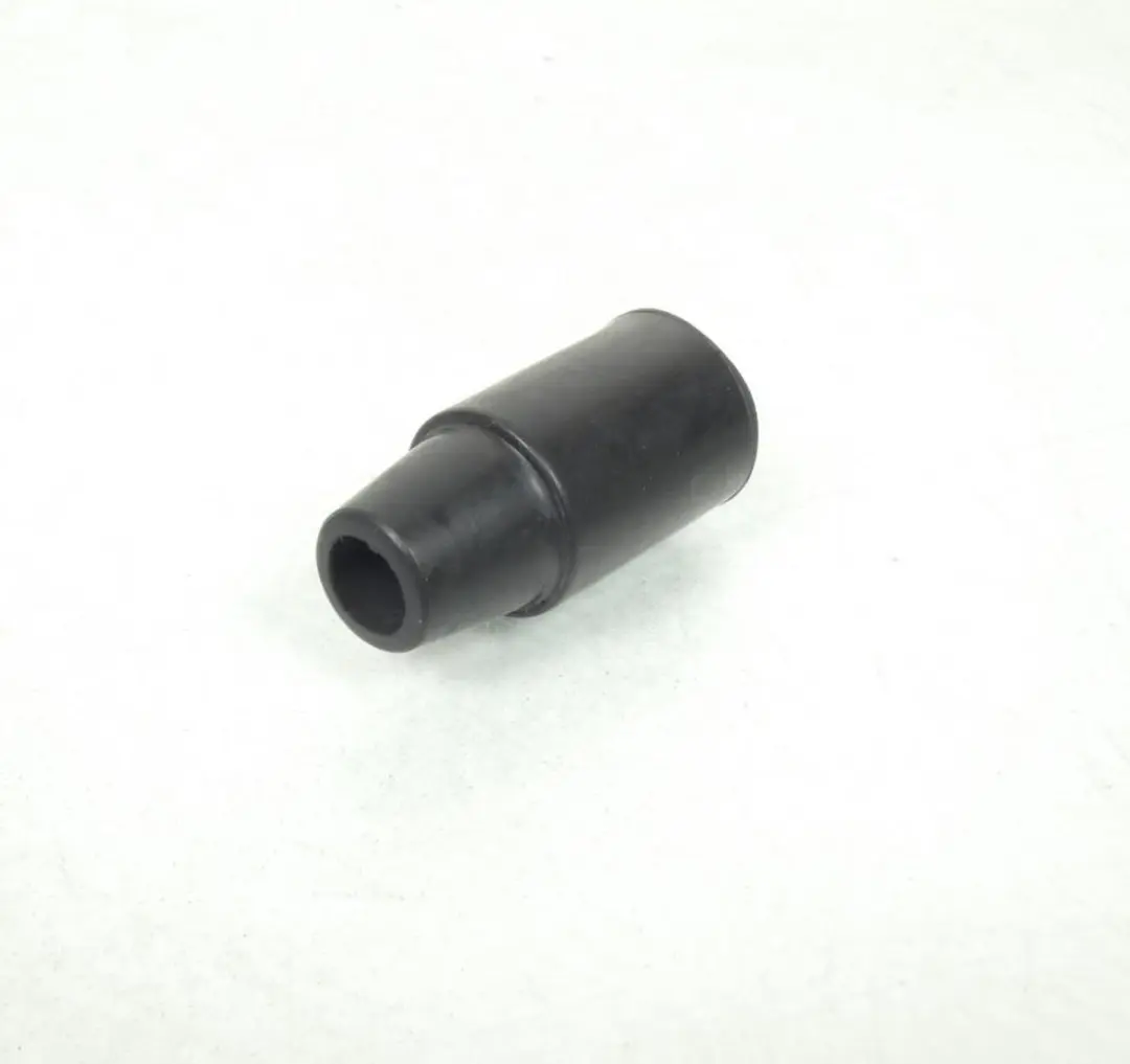 Honda 125 CBF Rubber Spiegelmoerdeksel 88114-198-D10