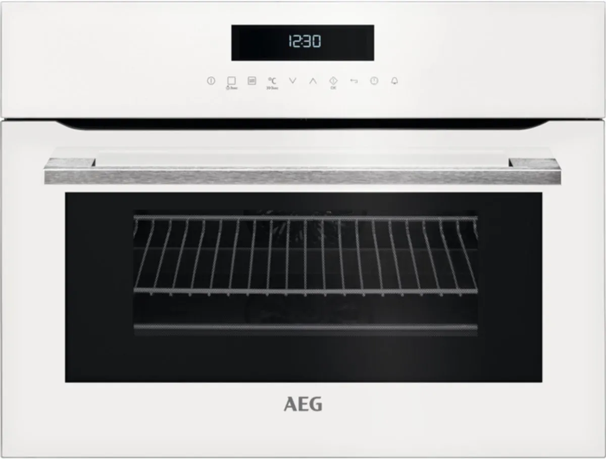 AEG KMK761000W Elektrische Oven 43L - 1900W - Wit
