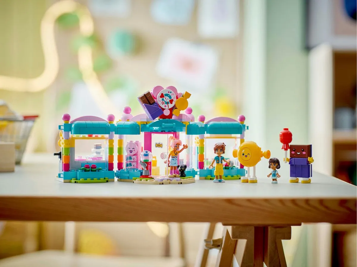 LEGO Friends Heartlake City Snoepwinkel 42649 - 376 Stukken