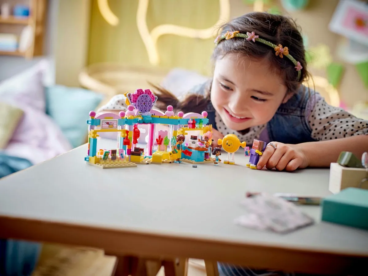 LEGO Friends Heartlake City Snoepwinkel 42649 - 376 Stukken