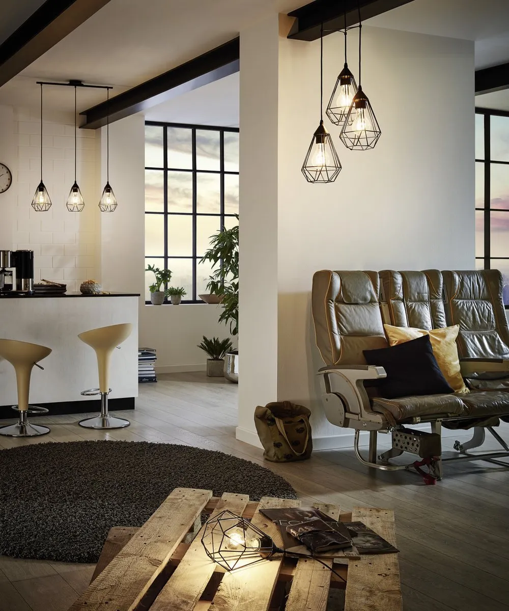 Eglo Tarbes Hanglamp E27 - Ø31cm - Zwart - afbeelding 6 van 6