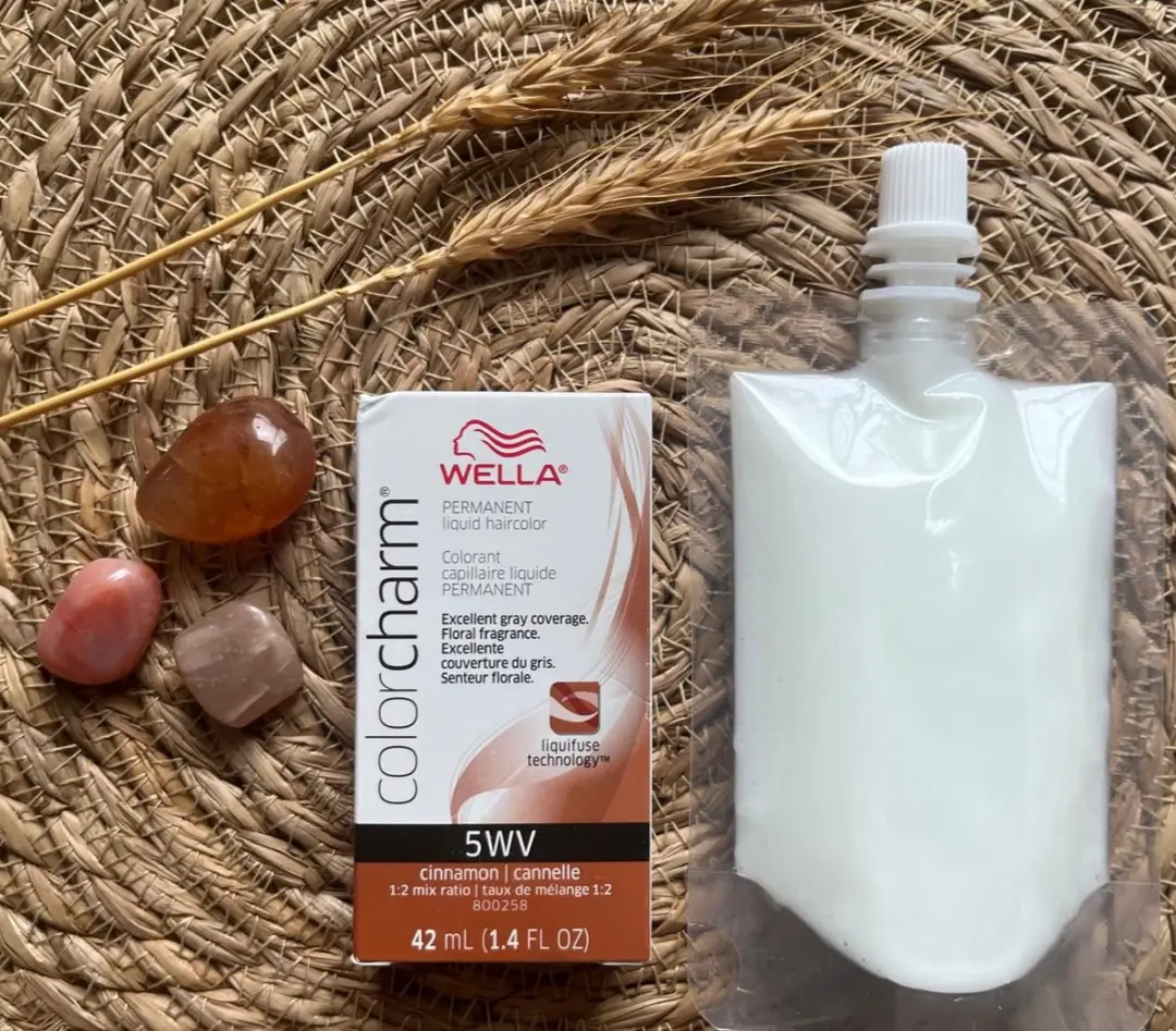 Wella Professionals Color Charm 5WV Permanent Haarverf