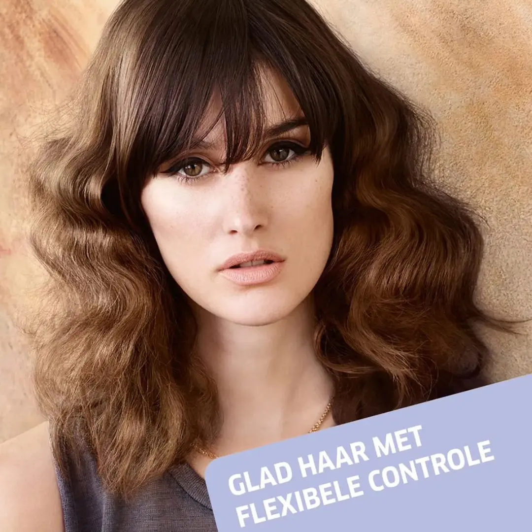 Wella Professionals EIMI Smooth Flowing Form 100ml