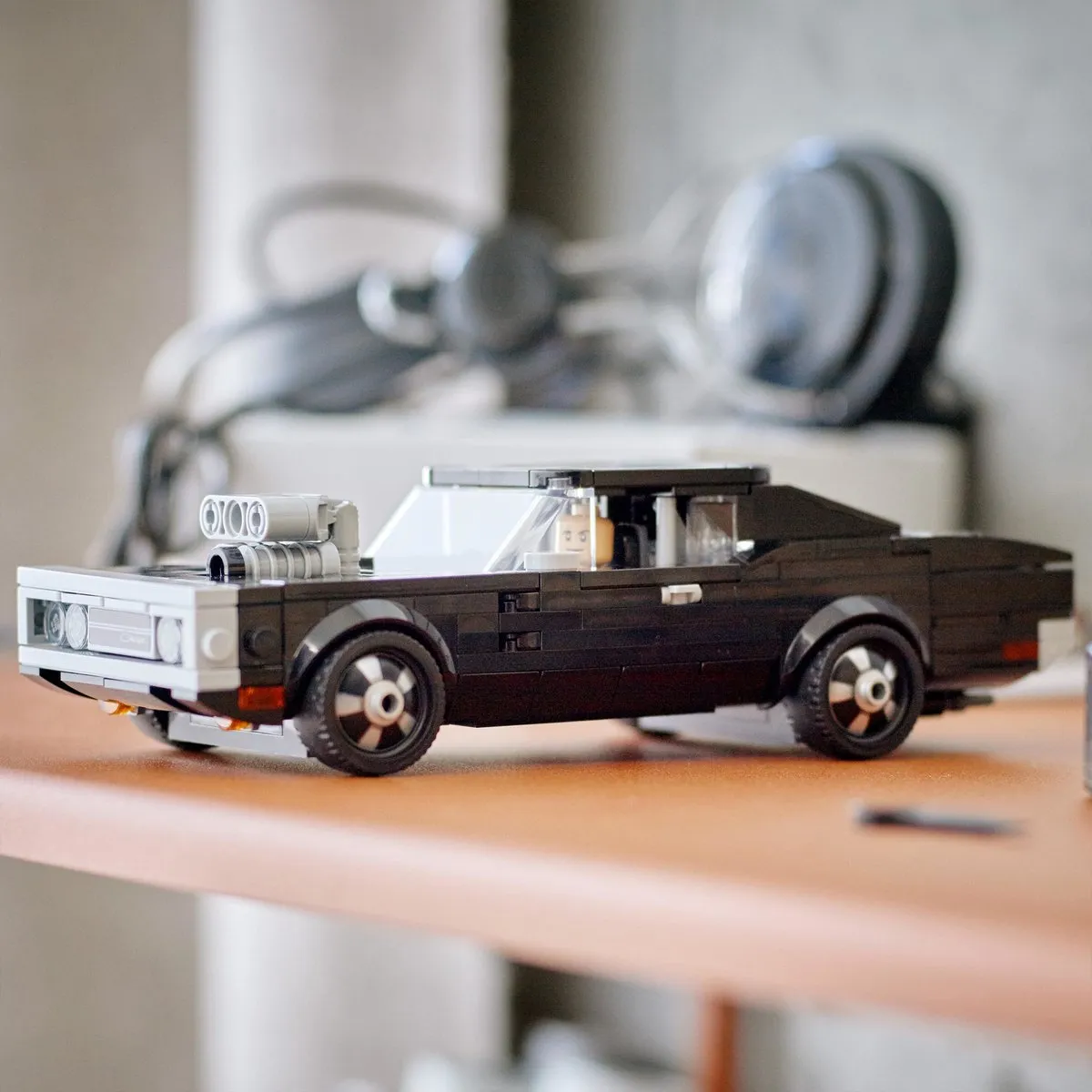 LEGO Speed Champions 1970 Dodge Charger R/T 76912 - 1 Minifiguur - afbeelding 4 van 6