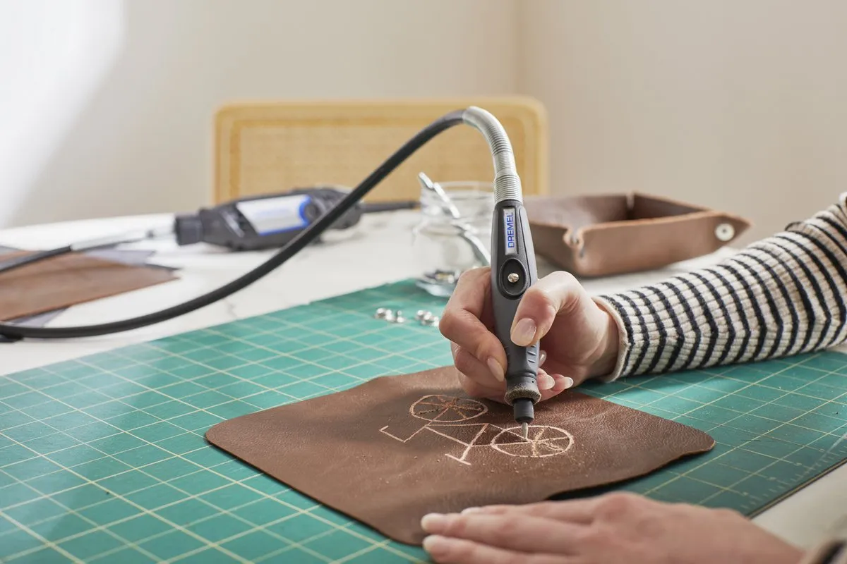 Dremel 3200JA Multitool - 130W - 90 Accessoires