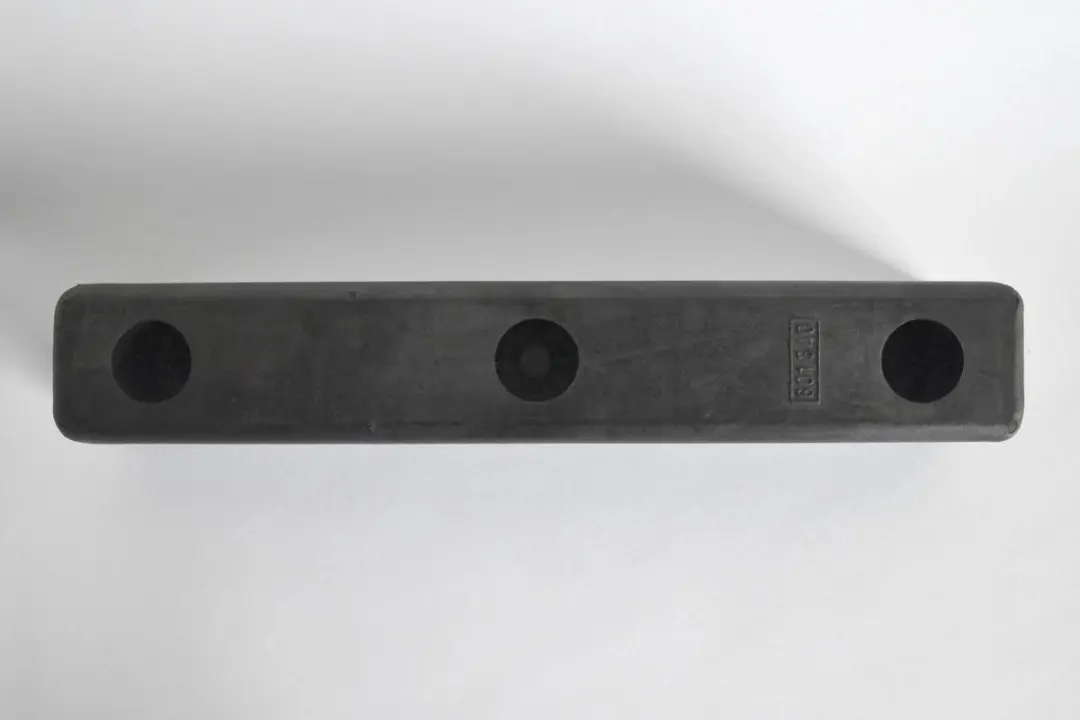 AL-KO GTO Stootrubber 300x52x60mm - Zwart