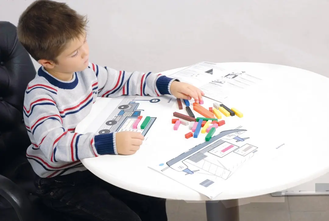 Miniland Wiskundige Activiteiten - 100 Stukken - Multicolor