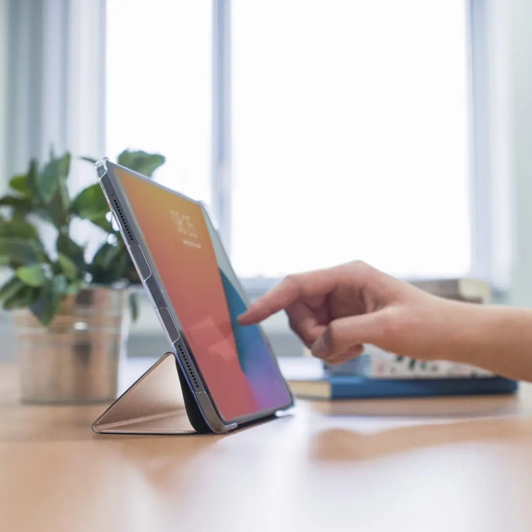 Hama Fold Clear Tablethoes - iPad Pro 11" (2020/2021) - Roze